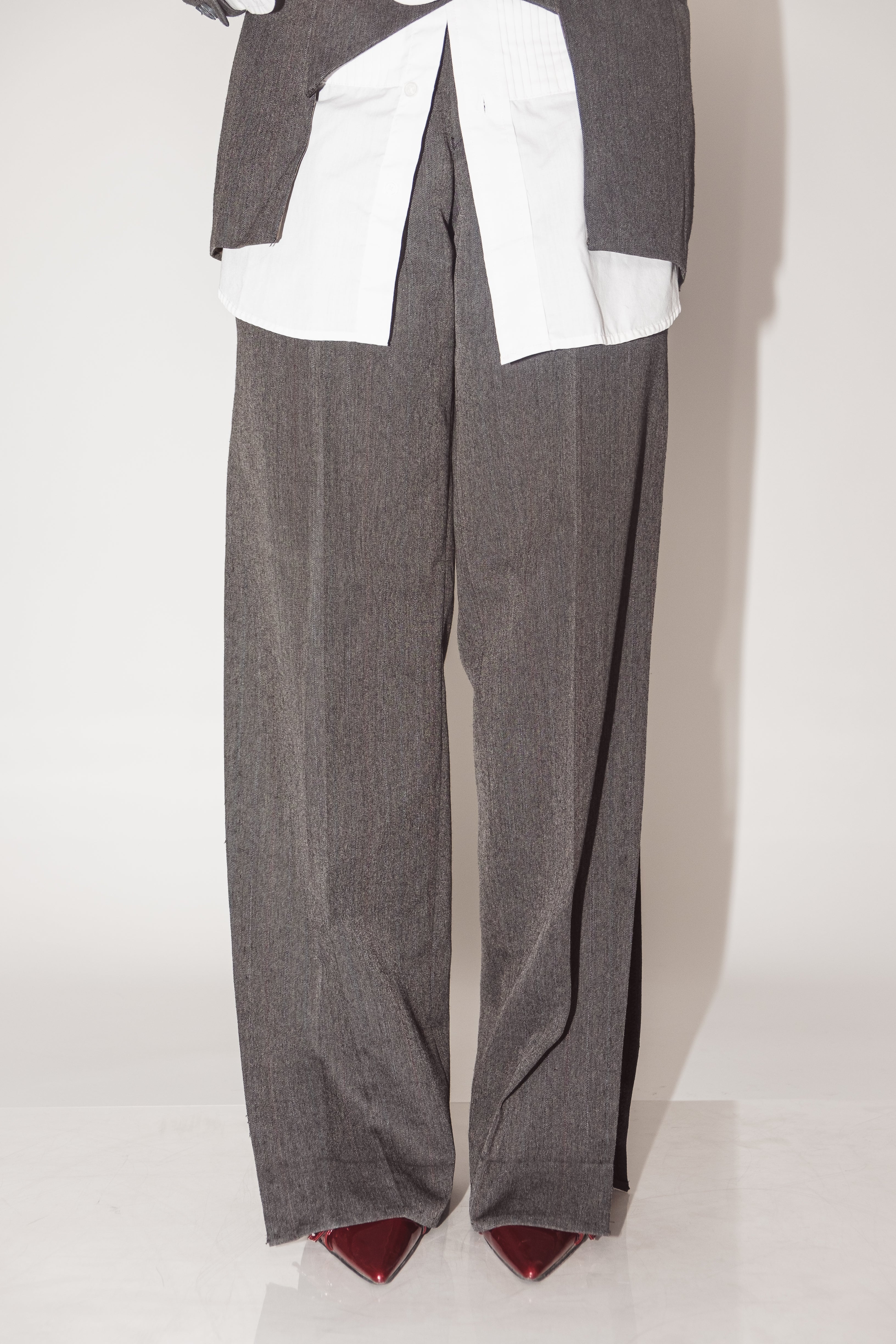 Conjunto Traje Gris Oversize Abierto x Pierna Cropped