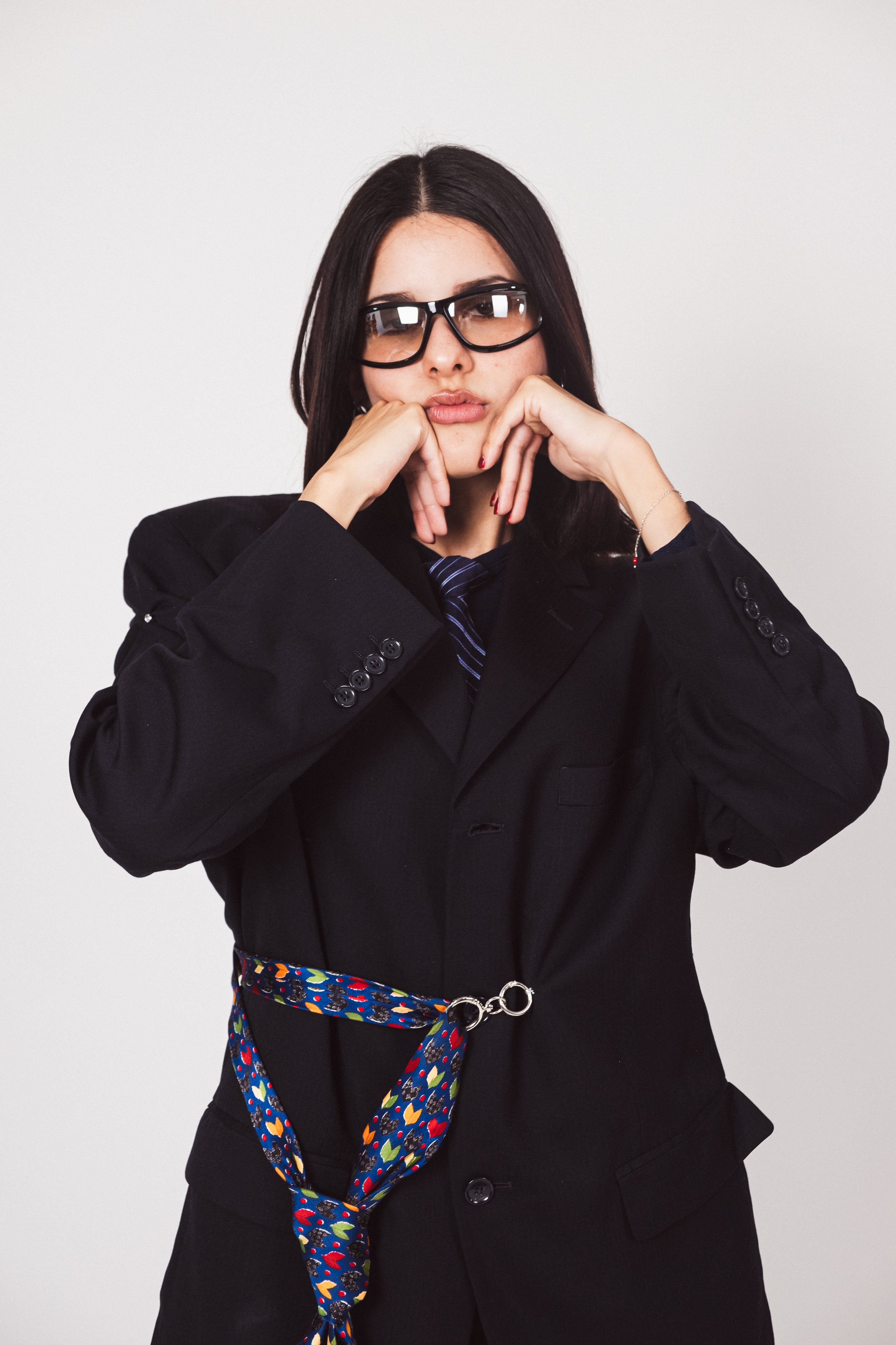 Blazer Oversize con nudo de corbata color negro